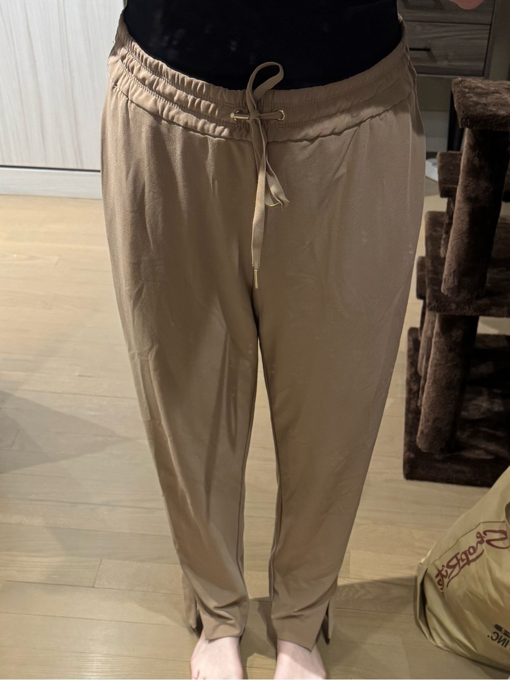 Women’s Drawstring Casual Pants in Beige
